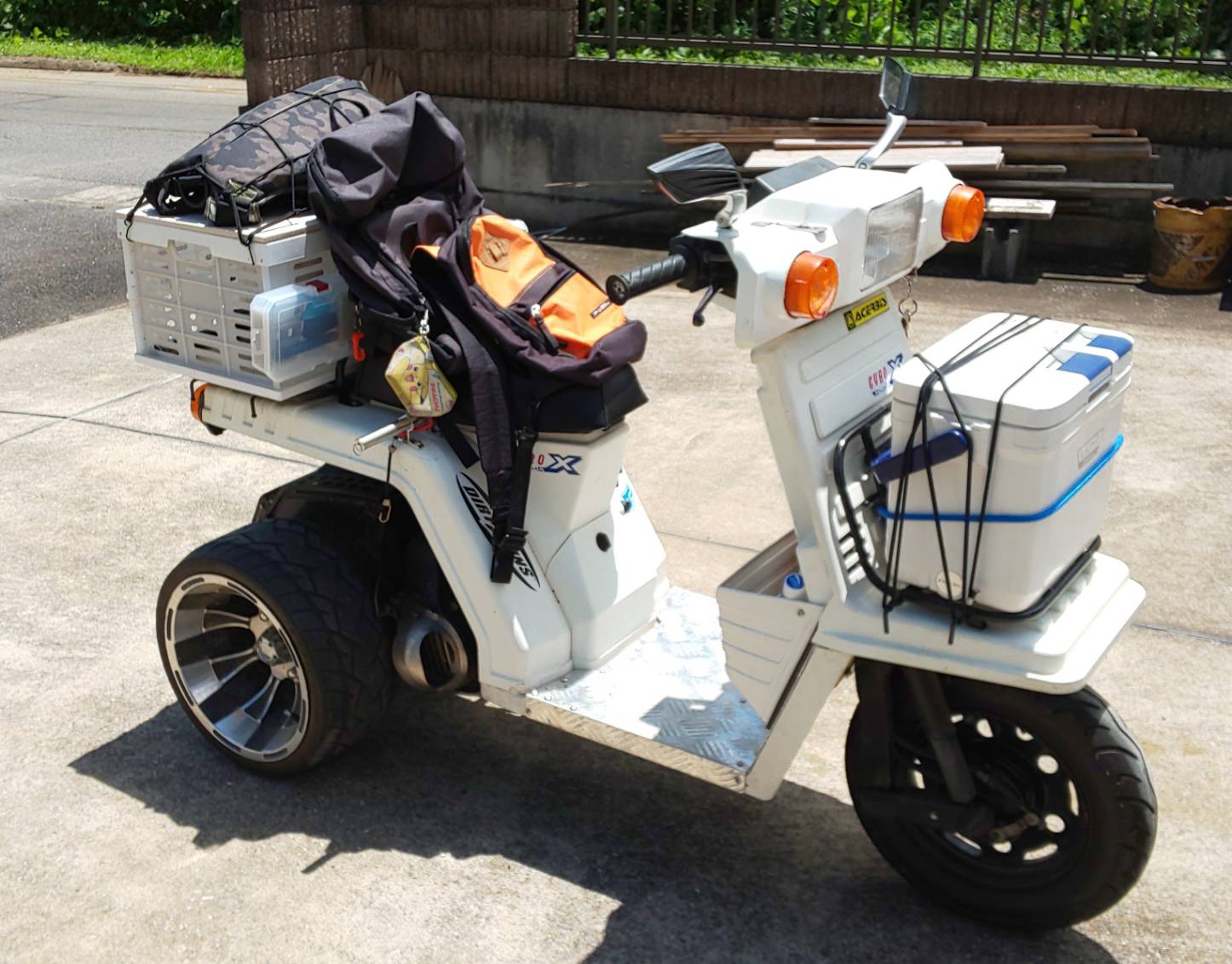 バイクで釣り！持ち物積載方法紹介！